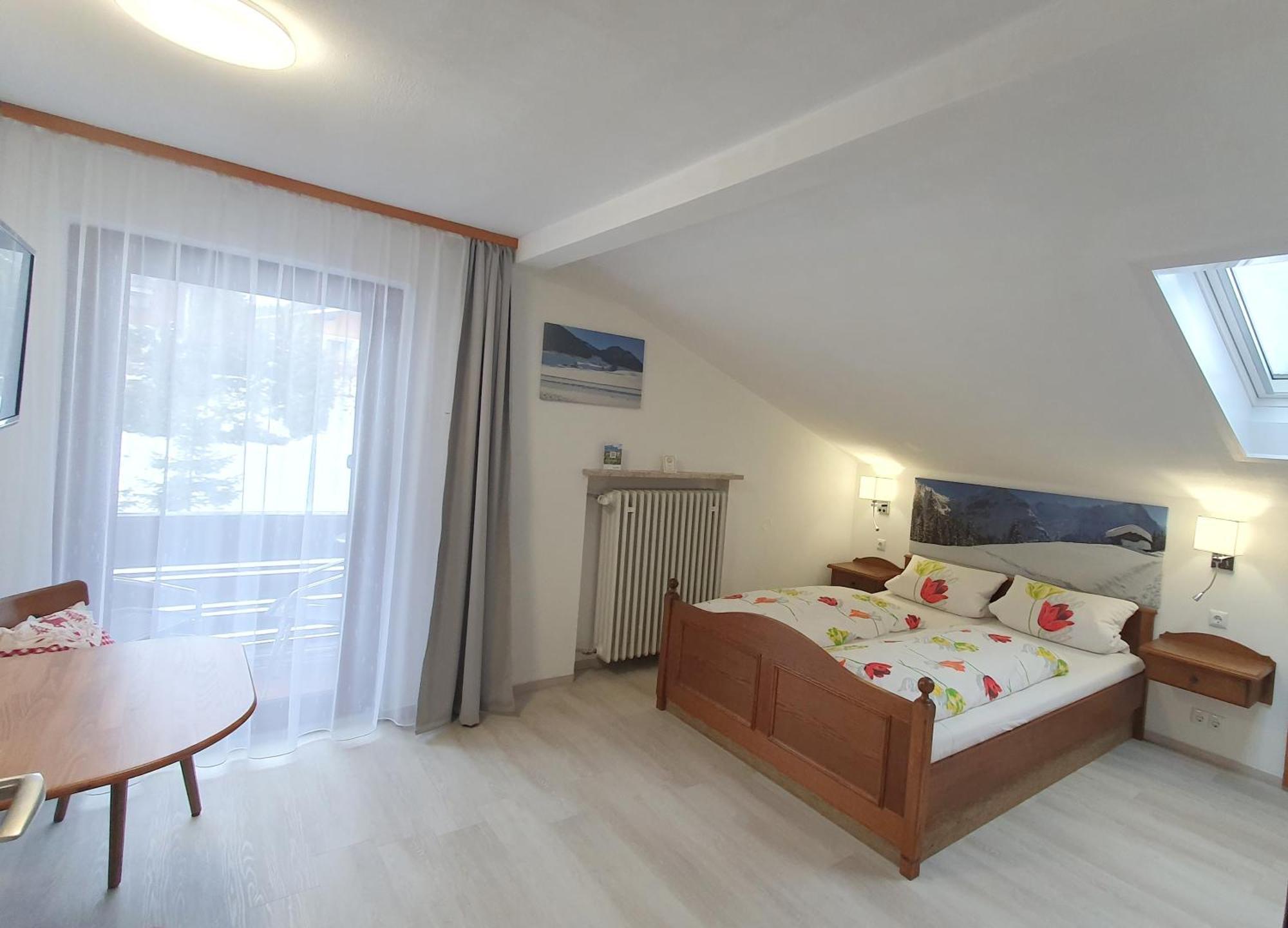 Hotel Garni Haus Alpine - Chiemgau Karte Inkl Ruhpolding Εξωτερικό φωτογραφία