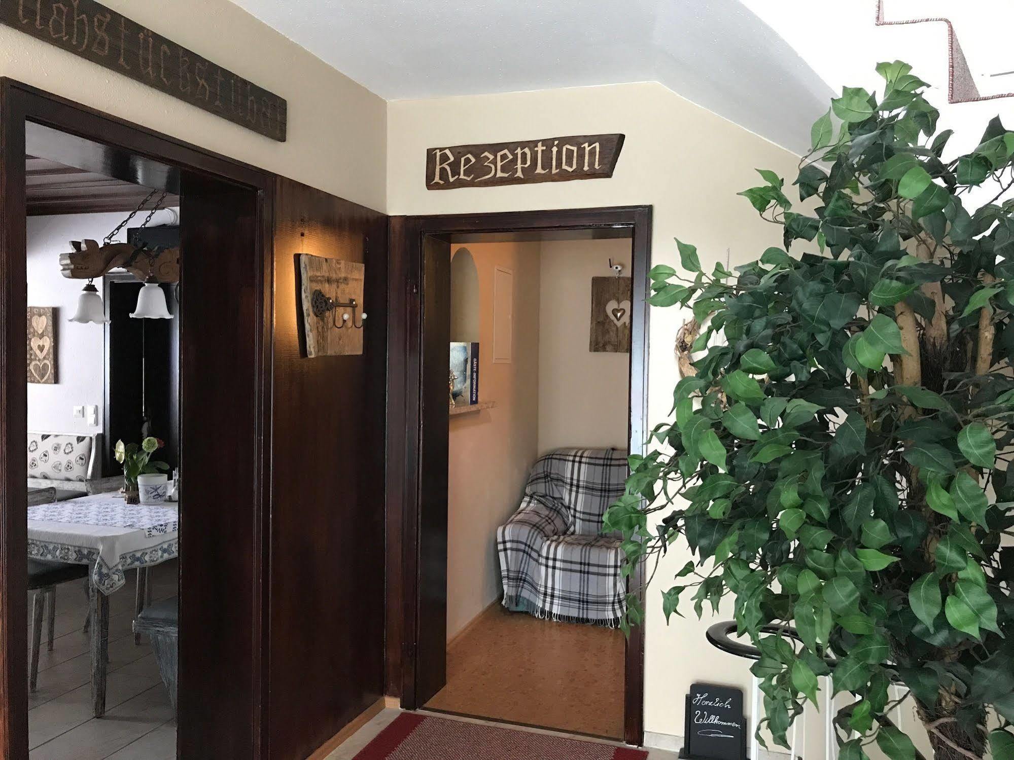 Hotel Garni Haus Alpine - Chiemgau Karte Inkl Ruhpolding Εξωτερικό φωτογραφία